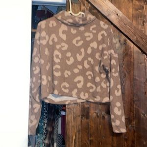 Cheetah turtleneck